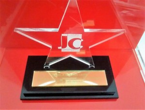 Empresa de Troféu de Acrílico Feito sob Medida Taboão da Serra - Troféu de Acrílico Atacado