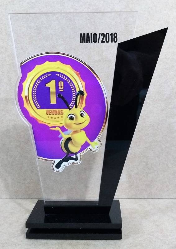 Onde Vende Troféu Acrílico 3d Barra Funda - Troféu em Acrílico com Placa de Homenagem