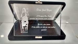 Placa de Homenagem de Acrílico Preço no Alto de Pinheiros - Troféu de Acrílico para Encomenda