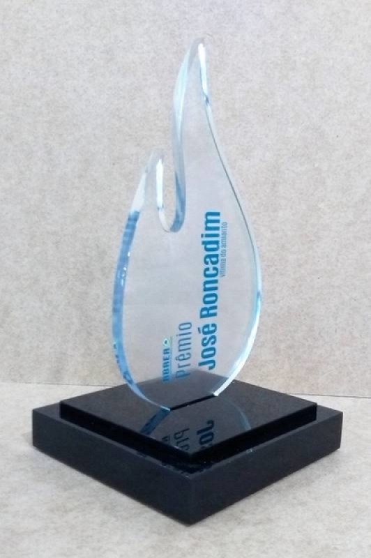 Troféu de Acrílico para Empresa Valores Vila Olímpia  - Troféu de Acrílico para Empresa